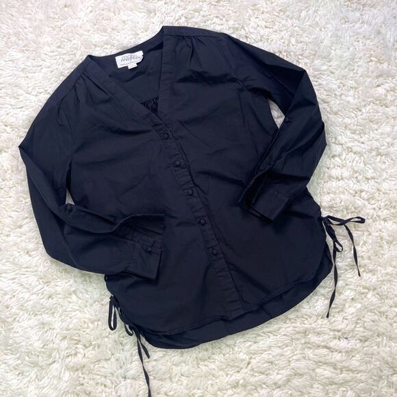 Anthropologie Tops - Anthropologie Mare Mare Black Henriette Lace Tunic Button up